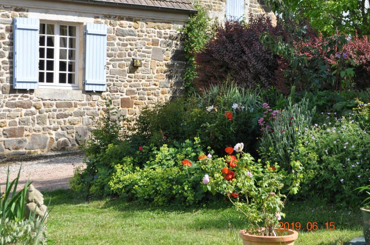 Ma Maison Bleue Saint-Brice-sous-Ranes Exterior photo