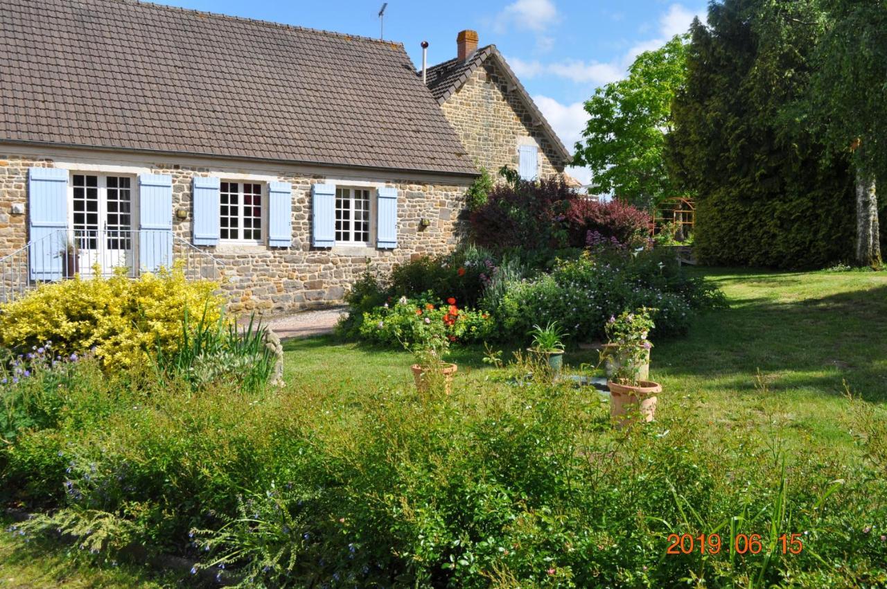 Ma Maison Bleue Saint-Brice-sous-Ranes Exterior photo