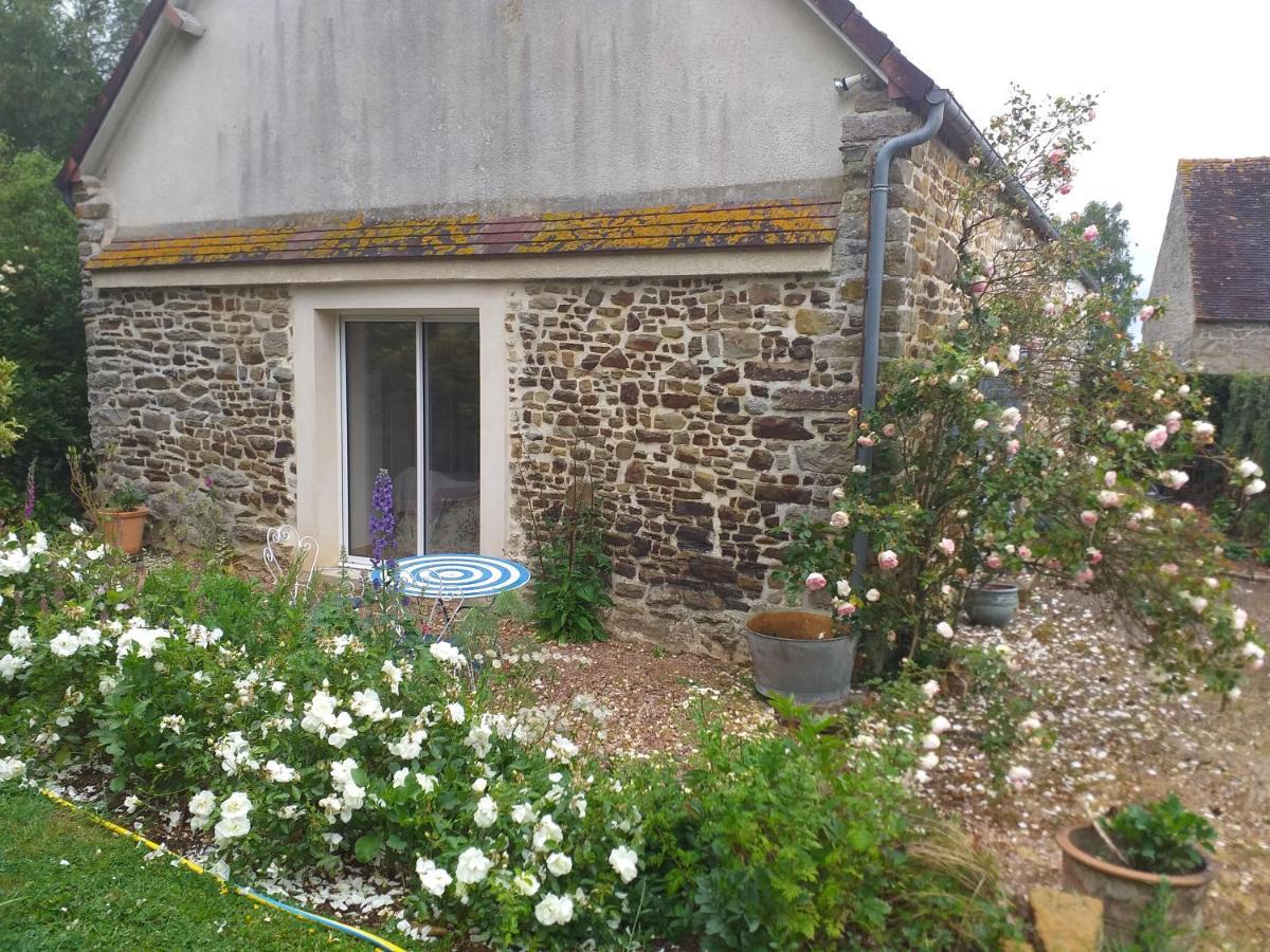 Ma Maison Bleue Saint-Brice-sous-Ranes Exterior photo